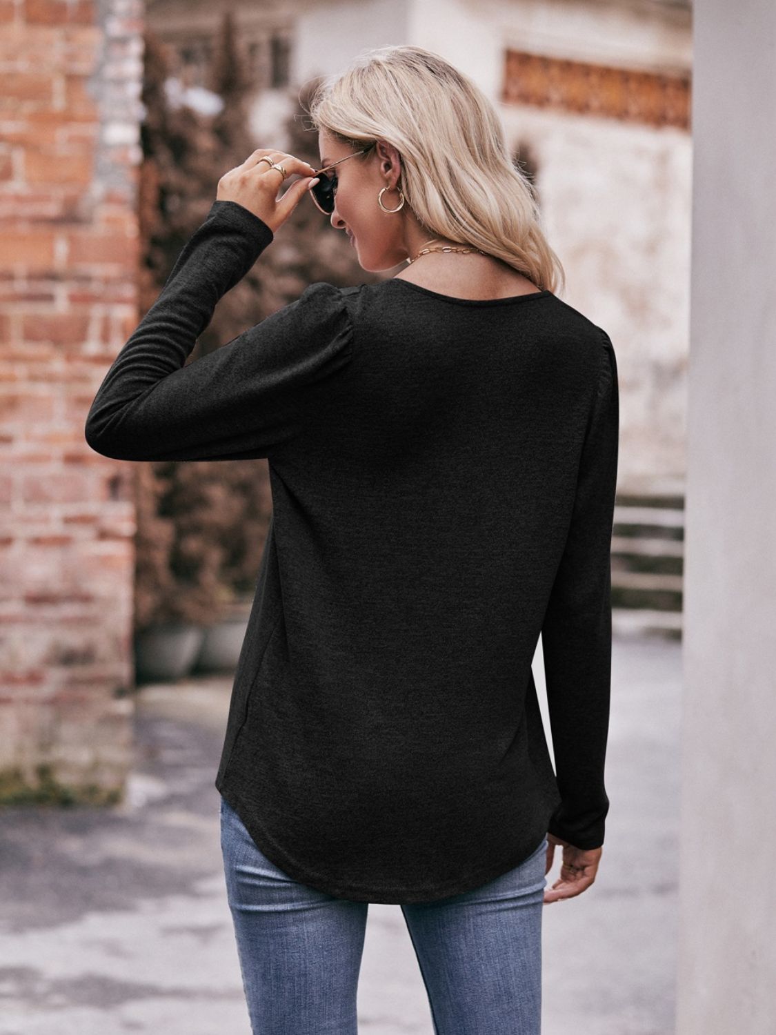 Mandy Pleated Detail Curved Hem Long Sleeve Top