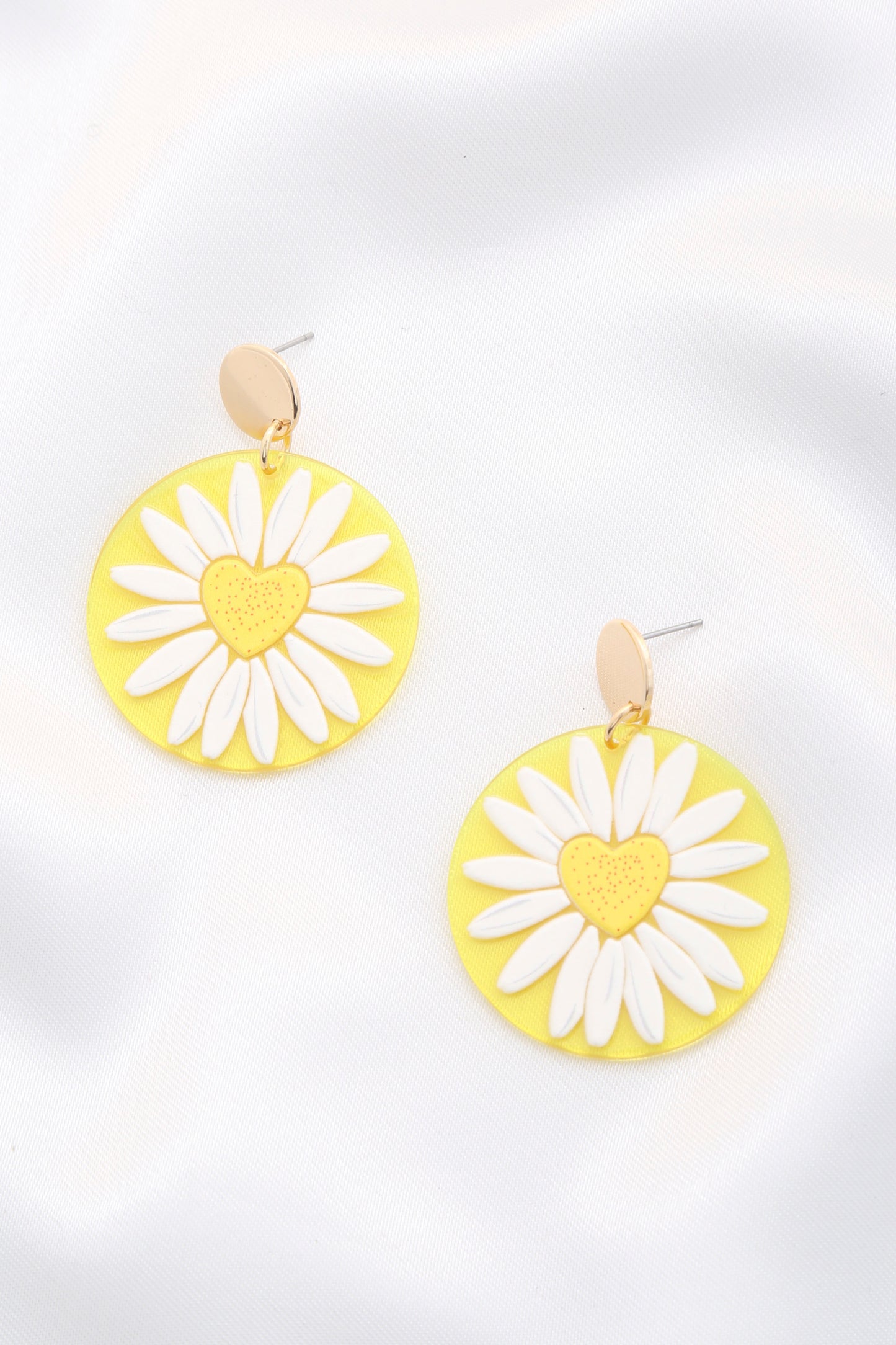 Daisy Printed Round Ac Drop Earriing