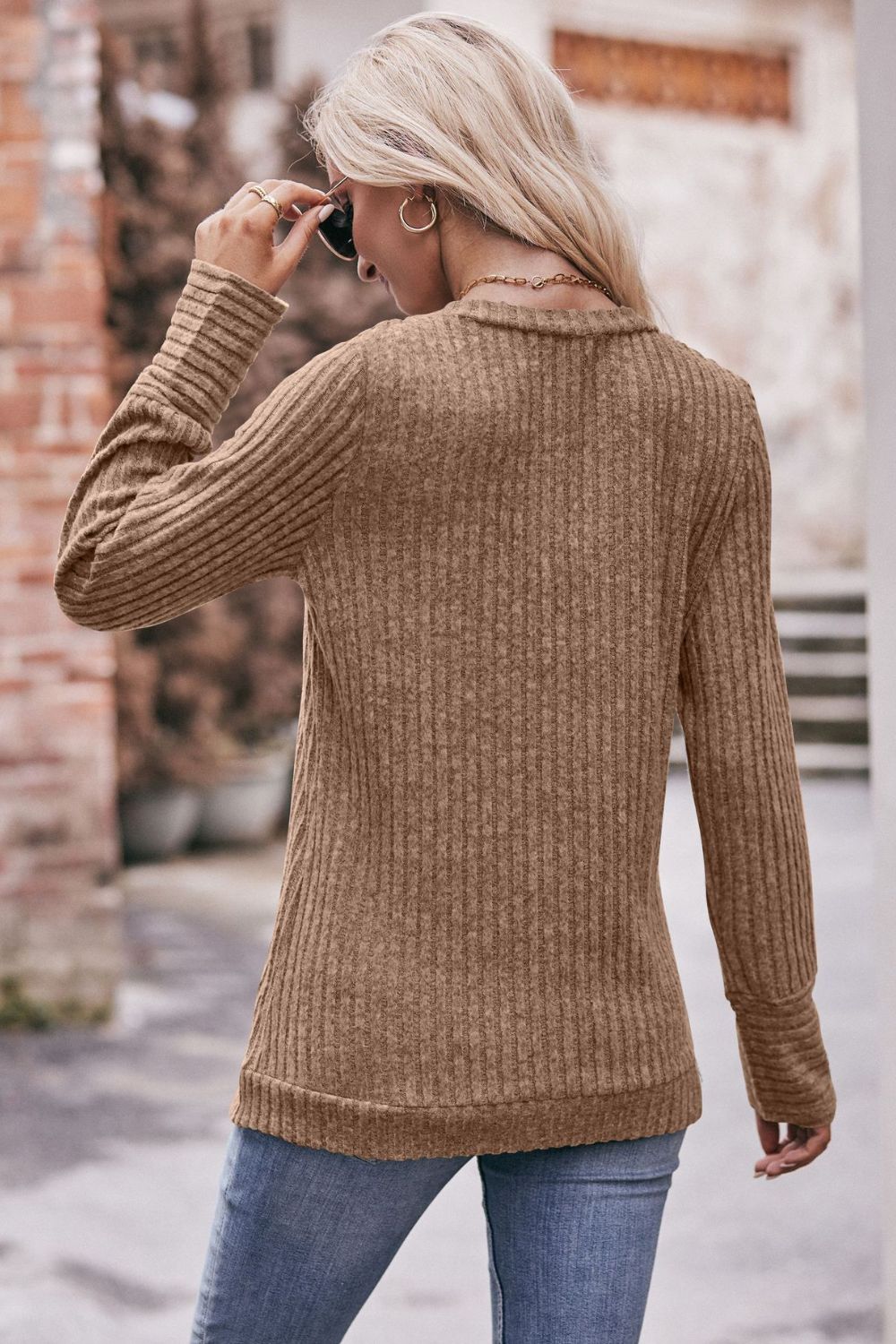 Mandy V-Neck Long Sleeve Ribbed Top