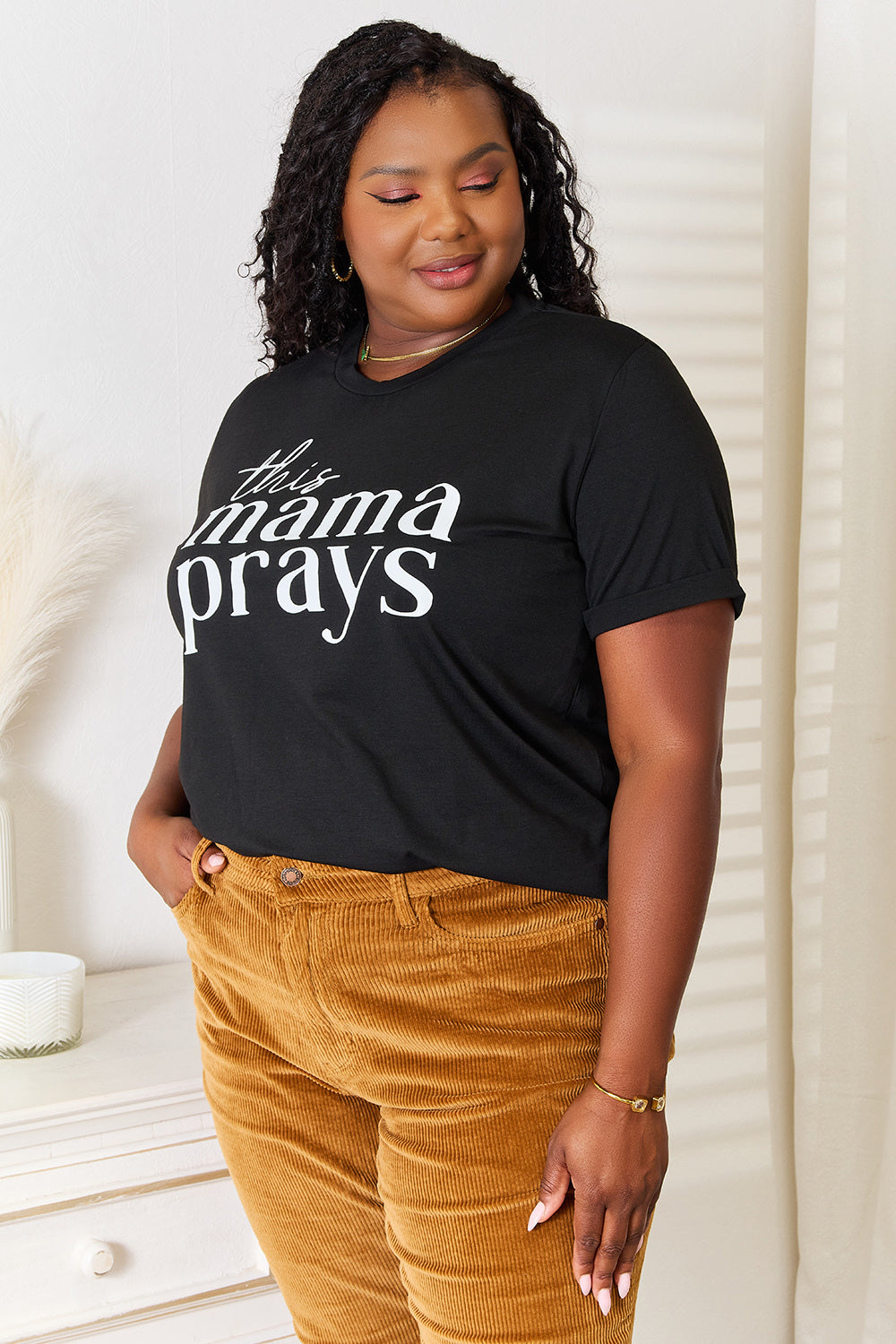 Simply Love THIS MAMA PRAYS Graphic T-Shirt